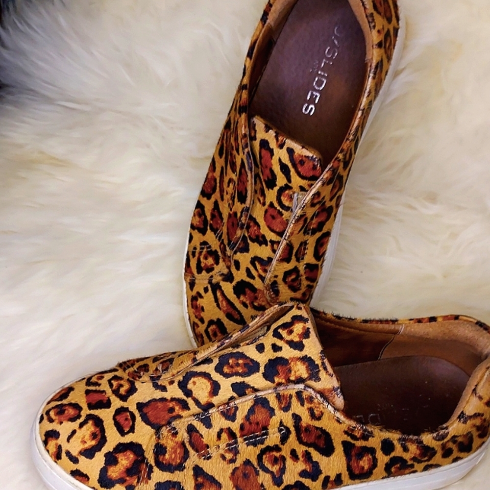 J/Slides NYC Cheetah Print Shoes Size 7